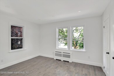 03-Living Room