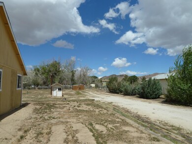 3721 Stetson Ave, Rosamond, CA 93560 - photo 2
