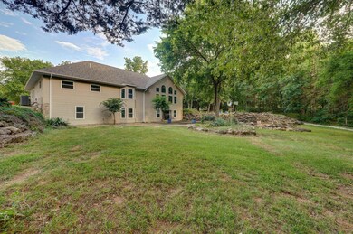 141 E 470th Rd-63