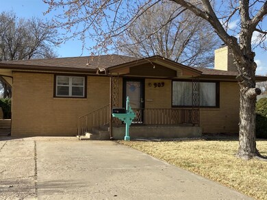 909 S Main St, Hugoton, KS 67951 - photo 3