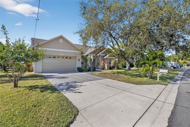 172 Lake Shore Dr W, Palm Harbor, FL 34684 - photo 4