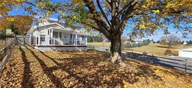 284 Moorestown Dr, Bath, PA 18014 - photo 2