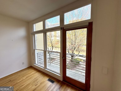 1327 Peachtree View NE, Atlanta, GA 30319 - photo 4