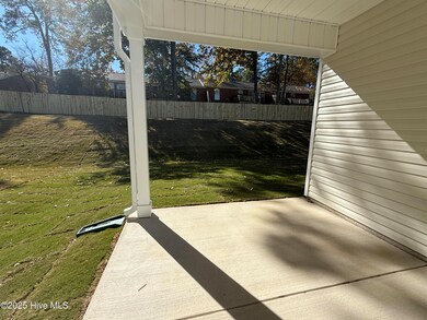 620 Chambers Dr, Southern Pines, NC 28387 - photo 4