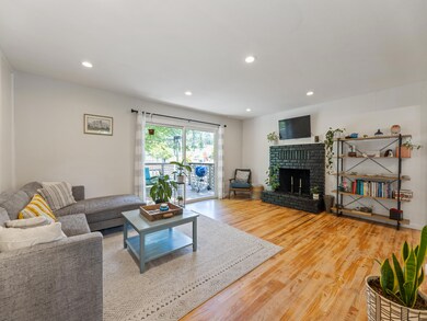 1724 Regent Ave, Redding, CA 96001 - photo 3