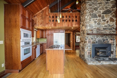 49 Mcfarland Rd, Goffstown, NH 03045 - photo 5