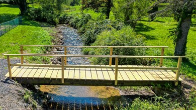 163 Silver Spring Blvd, Kunkletown, PA 18058 - photo 2