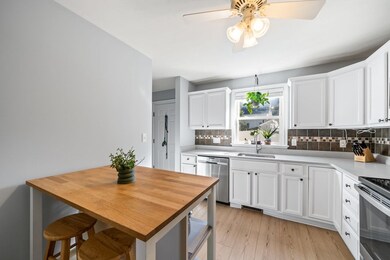 38 School St unit 2, East Weymouth, MA 02189 - photo 5