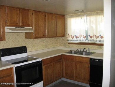 1092 E 7th St, Craig, CO 81625 - photo 2