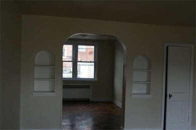 7249 Pine St, Upper Darby, PA 19082 - photo 3