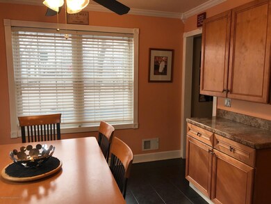 kitchen 3.jpg