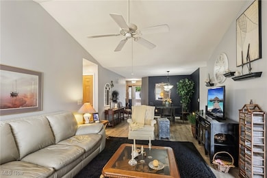 1484 Waters Edge Dr unit 2A, Akron, OH 44313 - photo 7