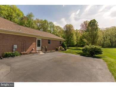 19 Mcmahon Dr, Bear, DE 19701 - photo 6