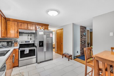 4 Claffey Ave, Worcester, MA 01606 - photo 7