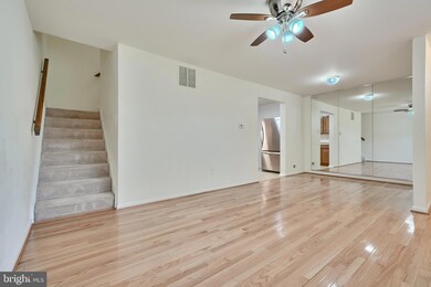 9827 Whiskey Run, Laurel, MD 20723 - photo 4