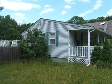 19 Riverview Dr, Southbridge, MA 01550 - photo 3