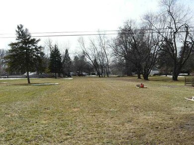 2385 Tremainsville Rd, Toledo, OH 43613 - photo 4