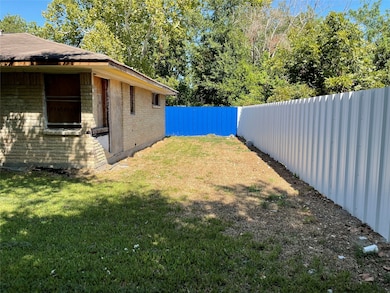 4502 Hirsch Rd, Houston, TX 77026 - photo 7