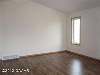 957 Abbygail Dr, Alexandria, MN 56308 - photo 4