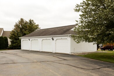 346 westbrook ct-103