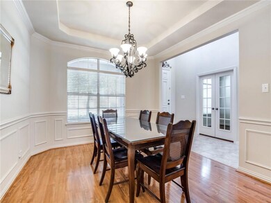 Spacious light and bright dining room