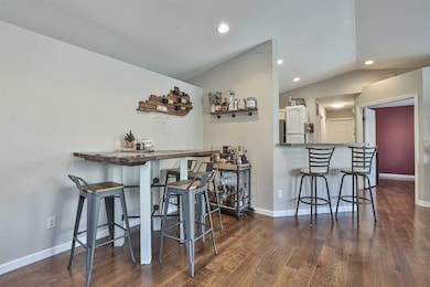 006-Dining-Room