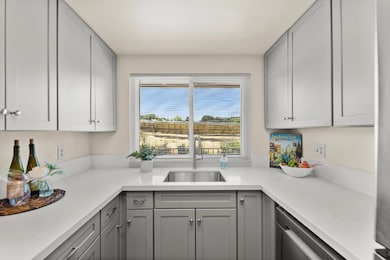 11510 Garnet Way unit 4, Auburn, CA 95602 - photo 6