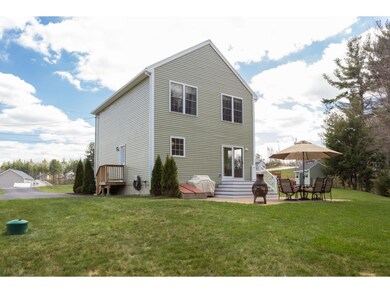 166 Badger Hill Dr, Milford, NH 03055 - photo 6