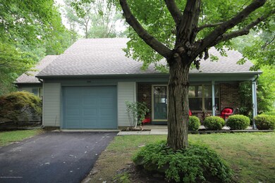 648 Petunia Ln S, Whiting, NJ 08759 - photo 2