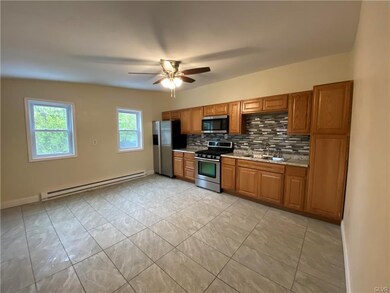 418 N Railroad St unit 420, Allentown, PA 18102 - photo 7