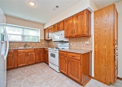 Sunny Kitchen!
