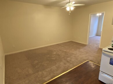 320 1st St unit 2nd Floor, Albany, NY 12206 - photo 2