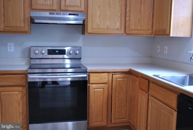 193 Fairfield Dr, Warrenton, VA 20186 - photo 4