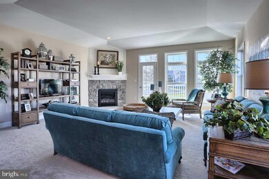 6255 Thornhill Ln unit 80, Mechanicsburg, PA 17050 - photo 3