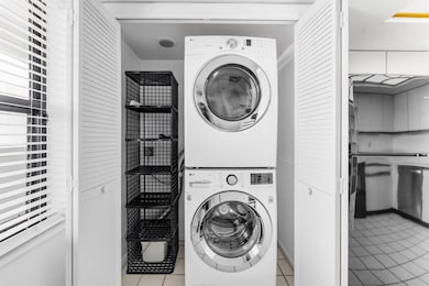 Governor's Point Condominiums unit PH7, North Palm Beach, FL 33408 - photo 4