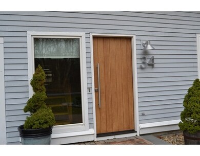 34 Causeway St, Hudson, MA 01749 - photo 2