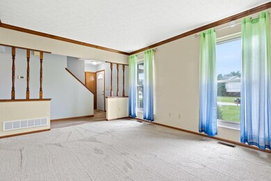 12076 Twincreek Dr-17-SMALL
