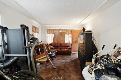 10726 Capistrano Ave, Lynwood, CA 90262 - photo 3