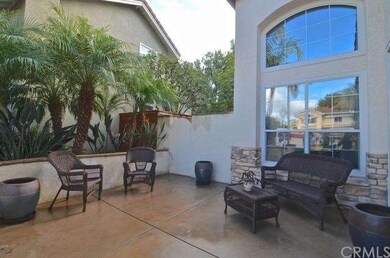 Front courtyard overlooking the quiet cup-de-sac. 