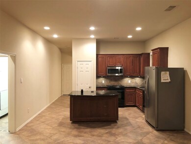 5111 Carson Hill Ln, Houston, TX 77092 - photo 6