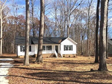 620 Skycrest Country Rd, Asheboro, NC 27205 - photo 2
