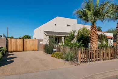 2504 N Mitchell St AZ-2