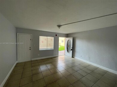 2330 NW 11th St unit 9, Miami, FL 33125 - photo 4