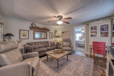 208 Holders Chapel Rd, Weatherford, TX 76088 - photo 2