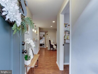 1480 Lowell Ct, Crofton, MD 21114 - photo 3