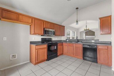 4203 Agate Dr, Granbury, TX 76049 - photo 6