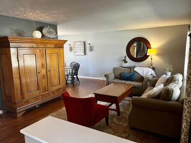 316 Tanoak Ln, Naperville, IL 60540 - photo 4