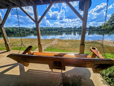 865 Arnold Ln, Savannah, TN 38372 - photo 2