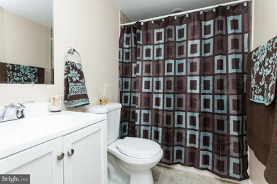 5540 Silverbell Rd, Baltimore, MD 21206 - photo 7