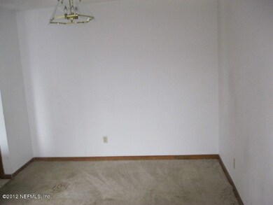 4341 Melissa Ct W, Jacksonville, FL 32210 - photo 3